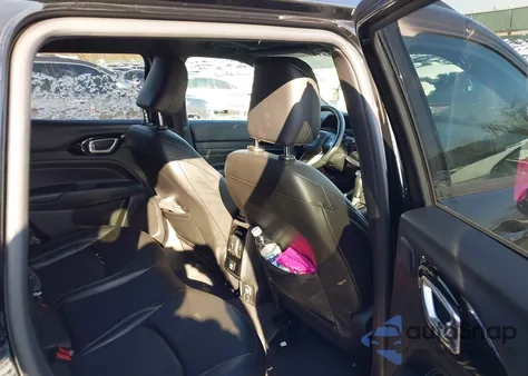 2022 Jeep Compass High Altitude 4X4 from USA, damaged, VIN 3C4NJDCB5NT226035